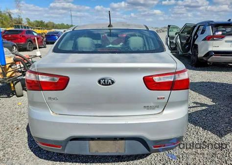 2015 Kia Rio Lx z USA, uszkodzony, nr VIN KNADM4A39F6504698